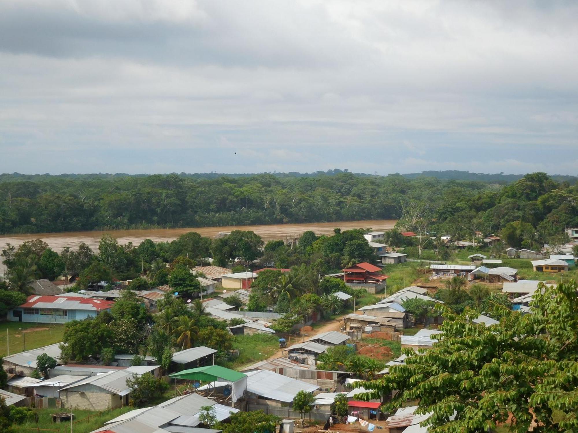 Tambopata Hostel ปูแอร์โต มัลโดนาโด ภายนอก รูปภาพ