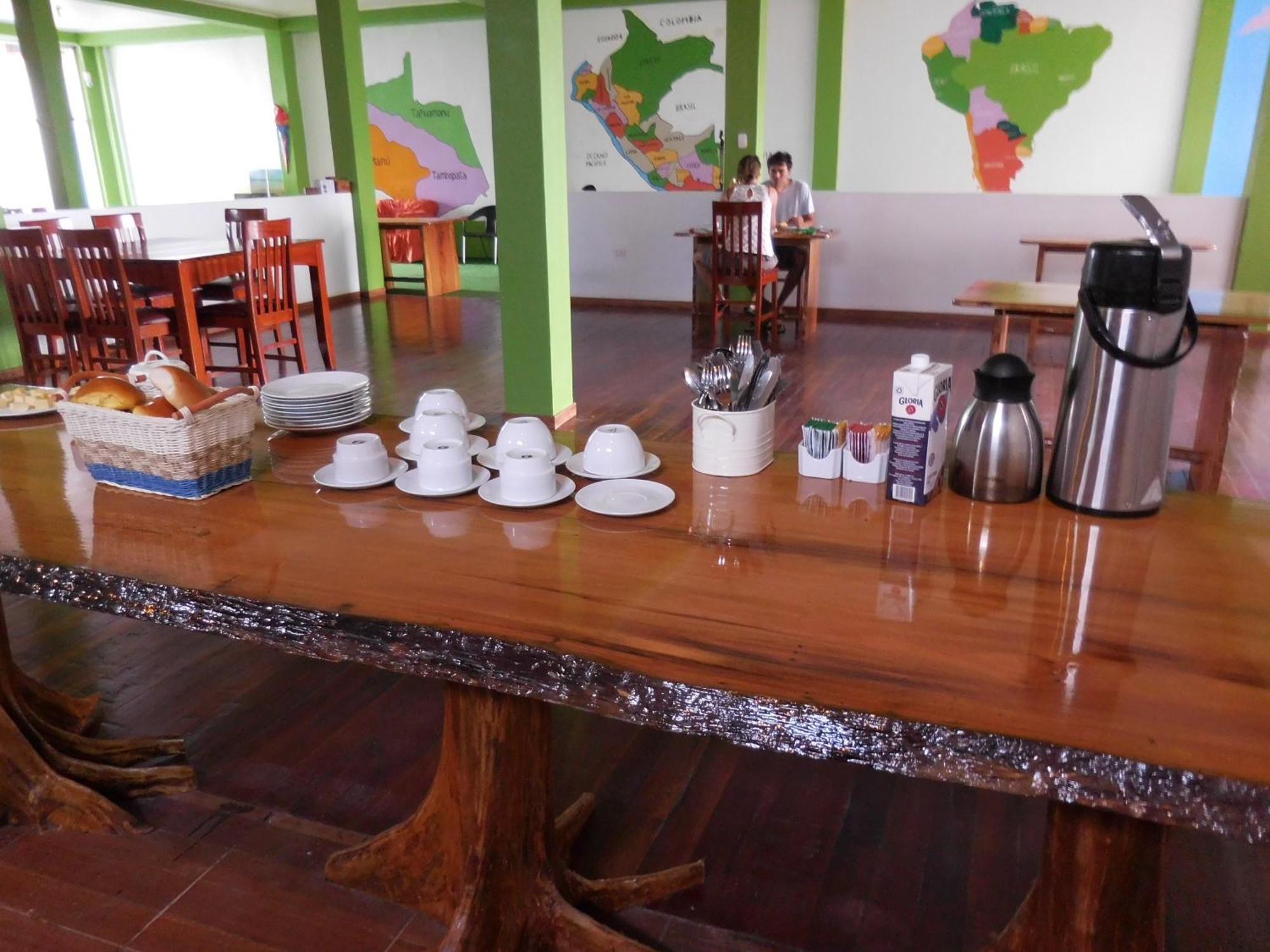 Tambopata Hostel ปูแอร์โต มัลโดนาโด ภายนอก รูปภาพ