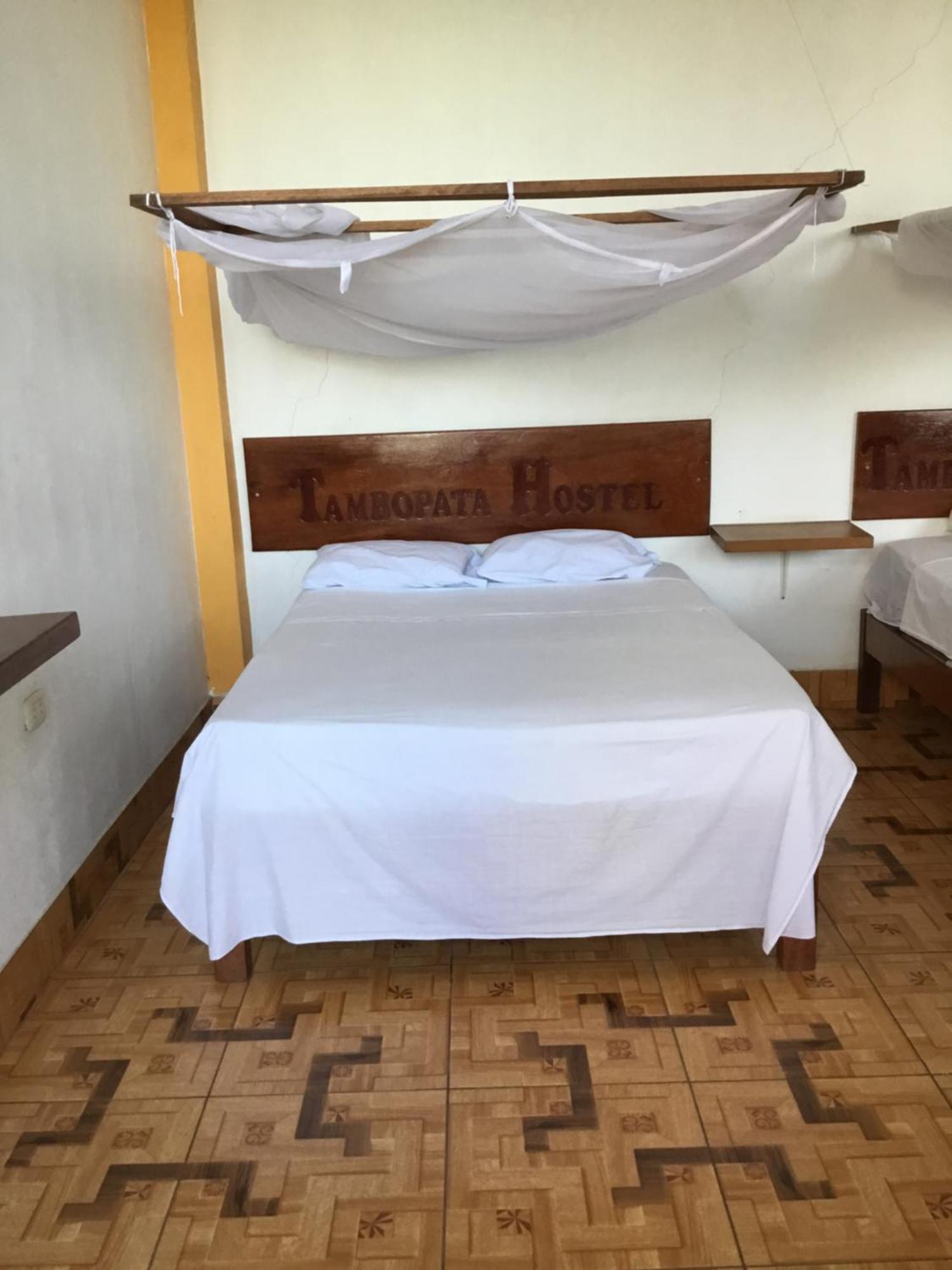 Tambopata Hostel ปูแอร์โต มัลโดนาโด ภายนอก รูปภาพ